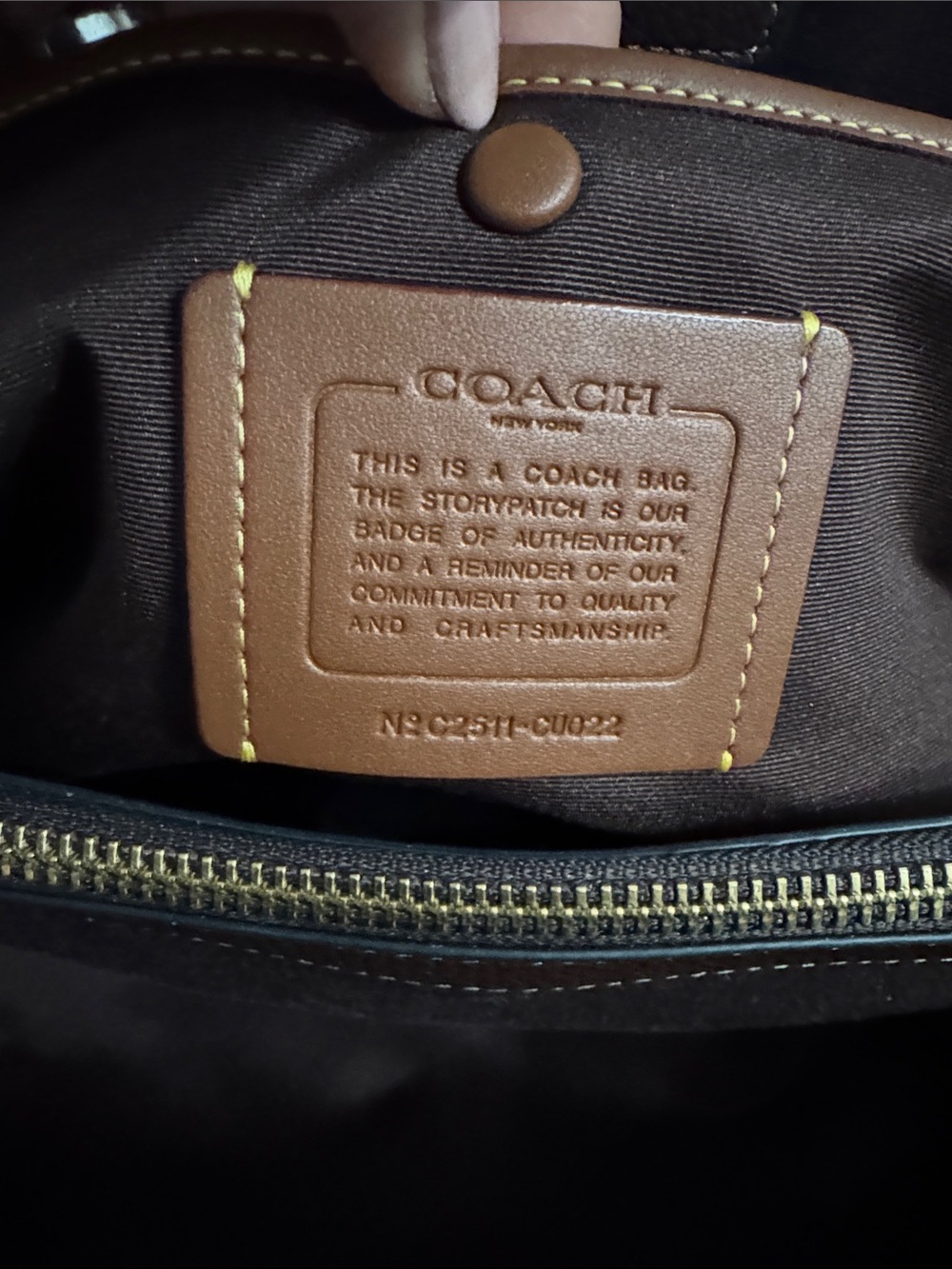 Coach Lagacy Carryall 35 Brown Maple Pebbled Leather Satchel Tote Crossbody - Picture 5 of 5